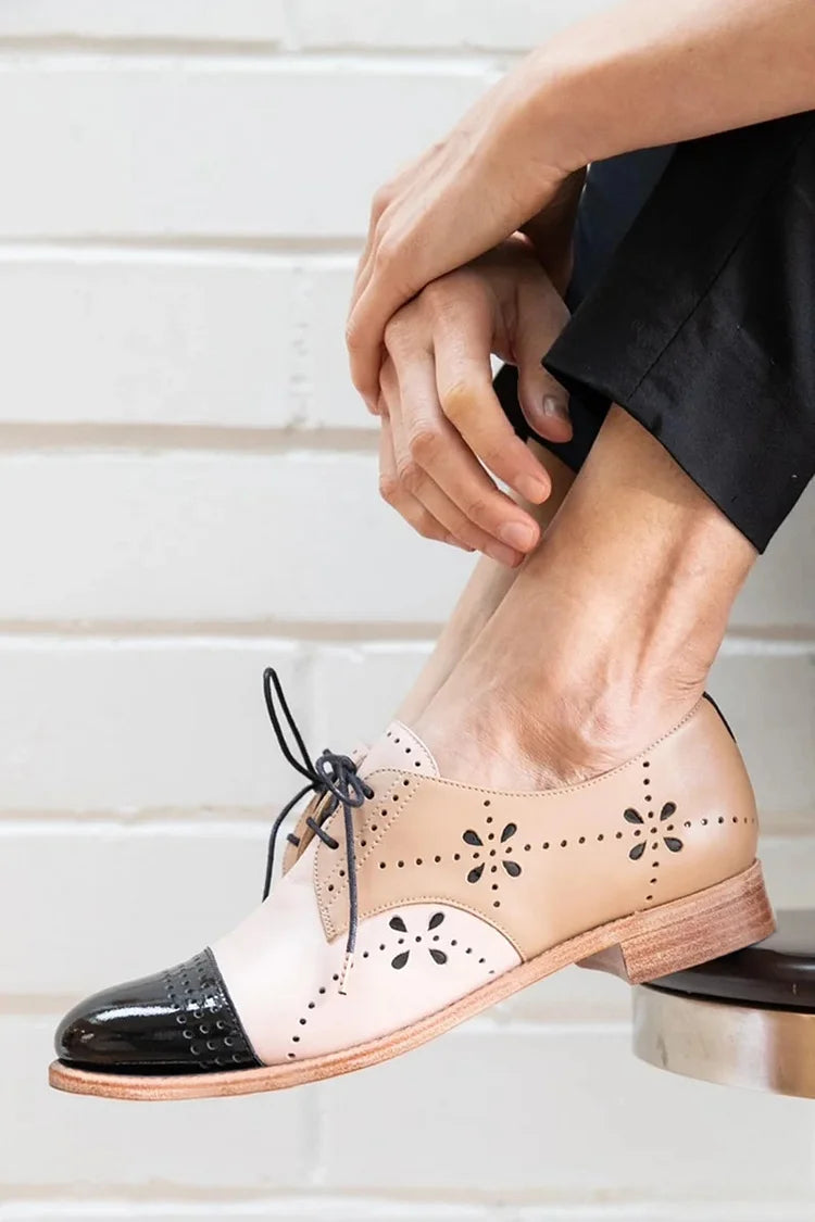 Floral Pattern Lace Up Low Block Heels Oxfords