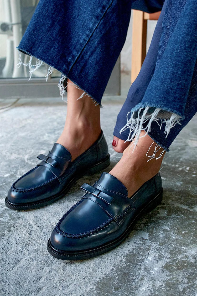 Bow Decor Patchwork Solid Color Round Toe Navy Loafers