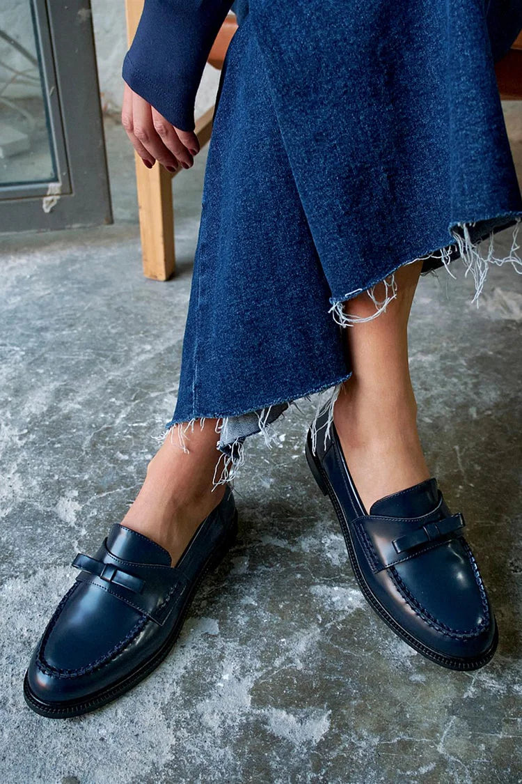 Bow Decor Patchwork Solid Color Round Toe Navy Loafers