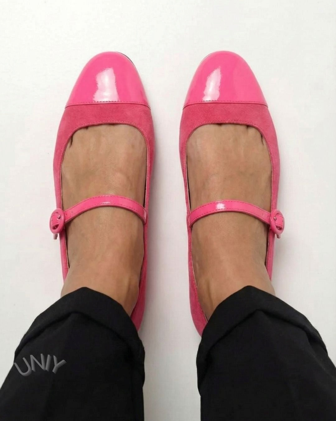 Lackleder Cap Toe Wildleder Round Toe Mary Jane Flats [Vorbestellung]
