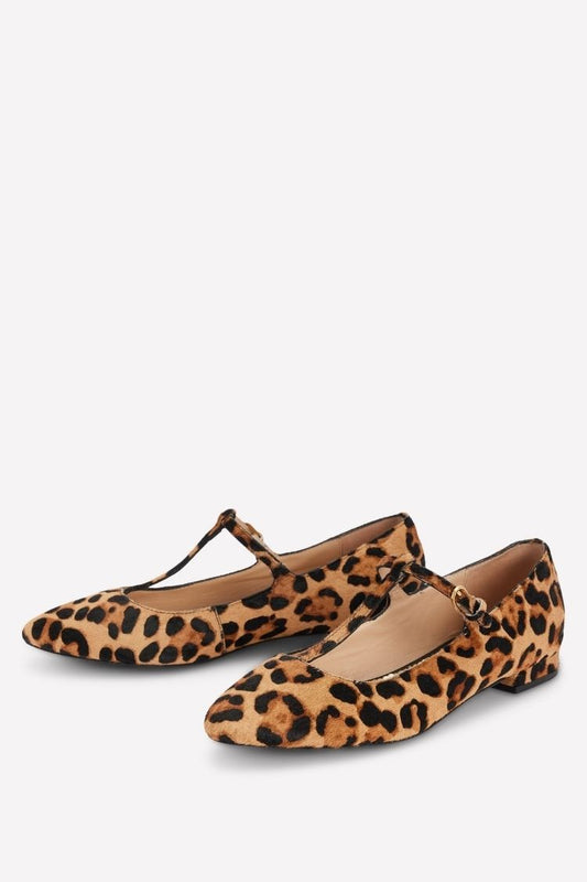 Leopard Print T-Strap Pointed Toe Casual Flats [Pre Order]