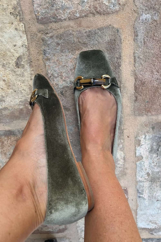 Velvet Green Gold Chain Square Toe Flats [Pre Order]