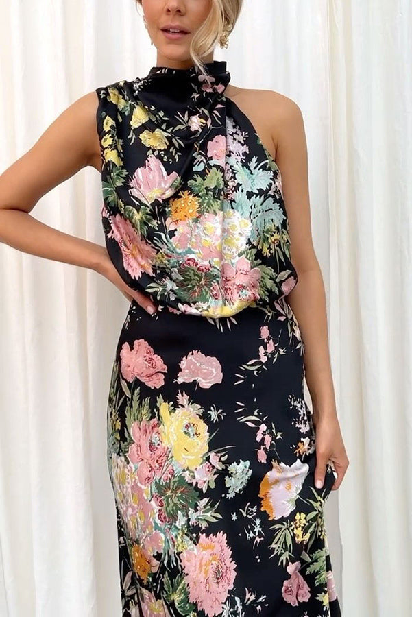 Vestido maxi floral con cuello halter y cintura elástica