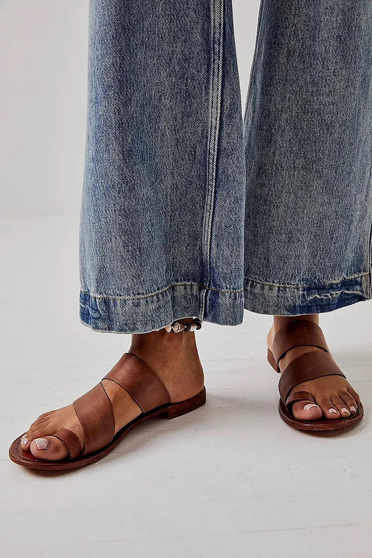 Asymmetric Cutout Plain Toe Ring Brown Sandals