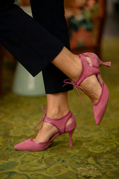 Faux Suede Two-Tone Pointed Toe Bow Tie Kitten Heels