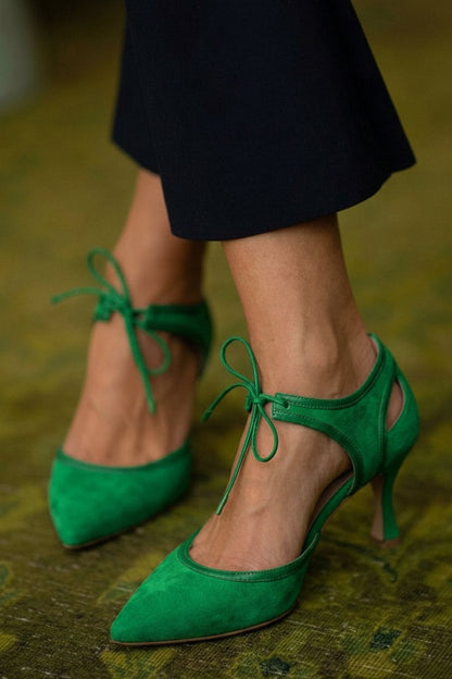Faux Suede Two-Tone Pointed Toe Bow Tie Kitten Heels