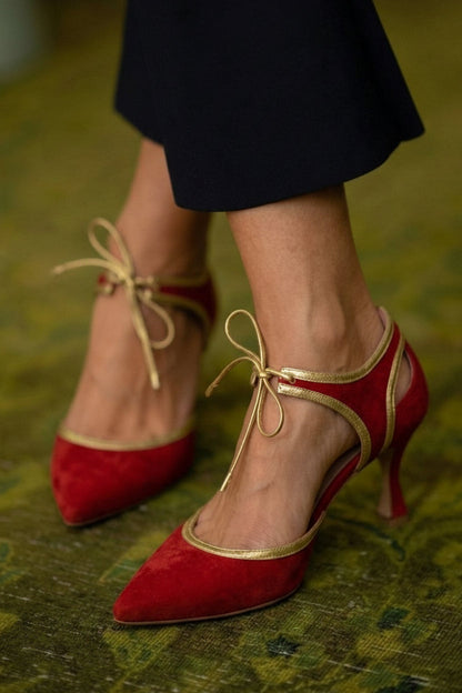 Faux Suede Two-Tone Pointed Toe Bow Tie Kitten Heels