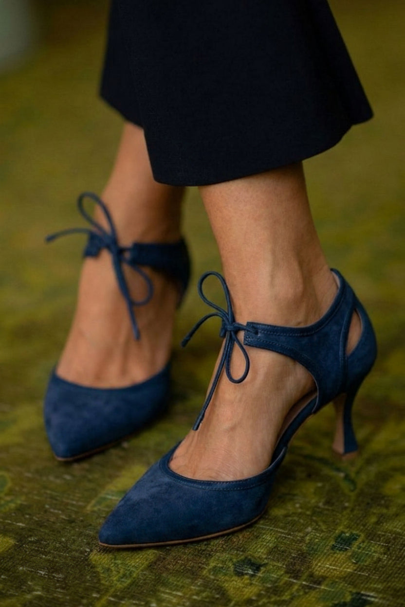 Faux Suede Two-Tone Pointed Toe Bow Tie Kitten Heels