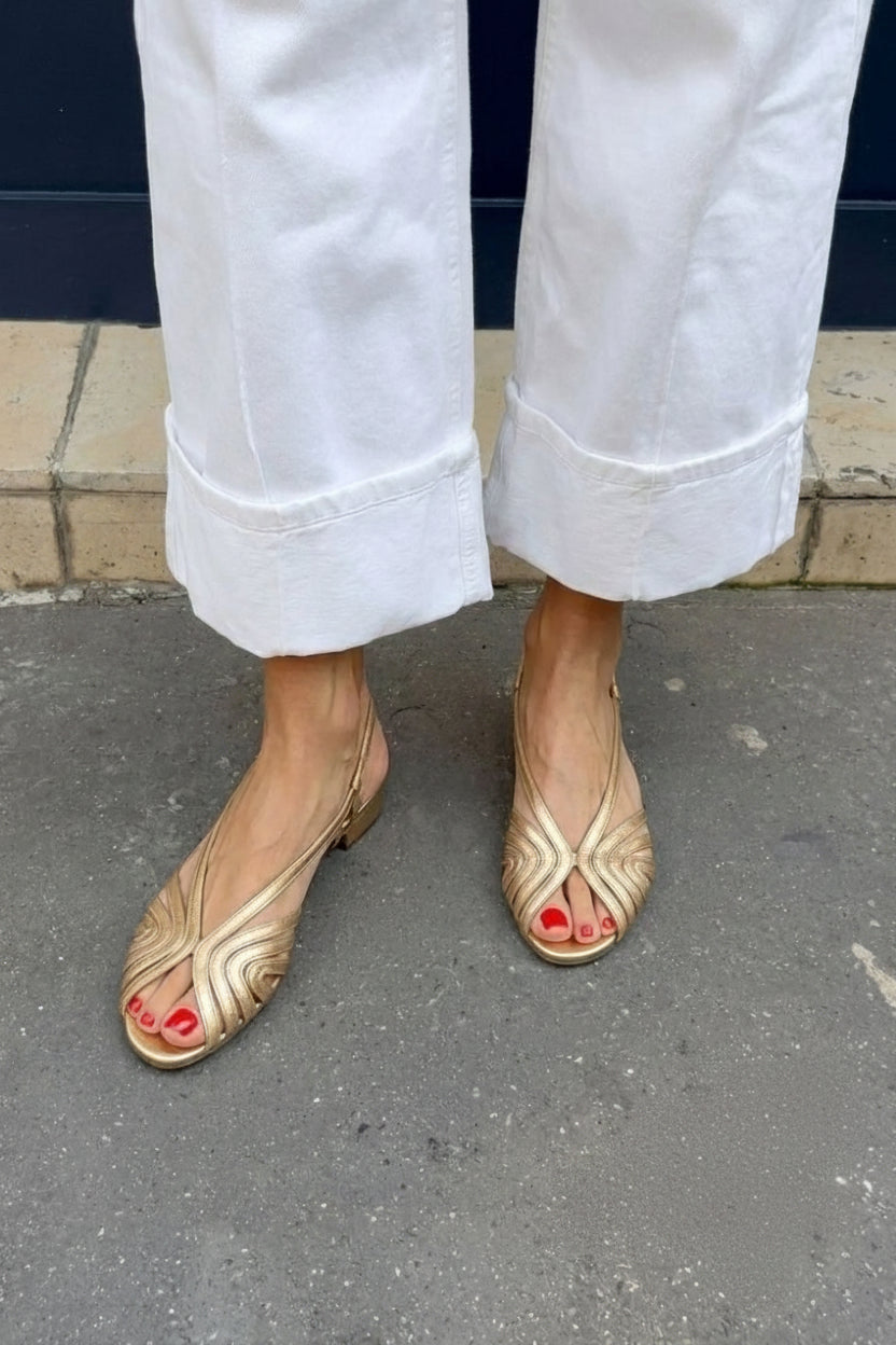 Metallic Gold Wavy Strappy Round Toe Slingback Sandals [Pre Order]