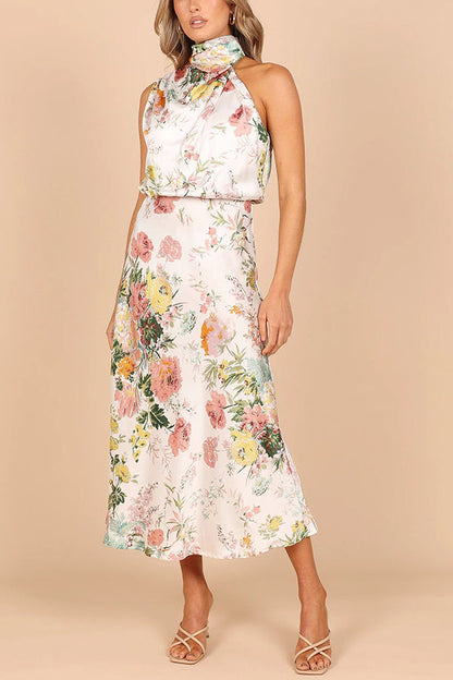 Vestido maxi floral con cuello halter y cintura elástica
