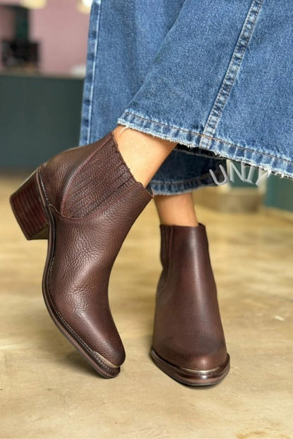 Pebbled Leather Elastic Side Chunky Heel Ankle Boots [Pre Order]