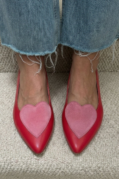 Color Block Pointed Toe Heart Detail Slip-On Casual Flats [Pre Order]