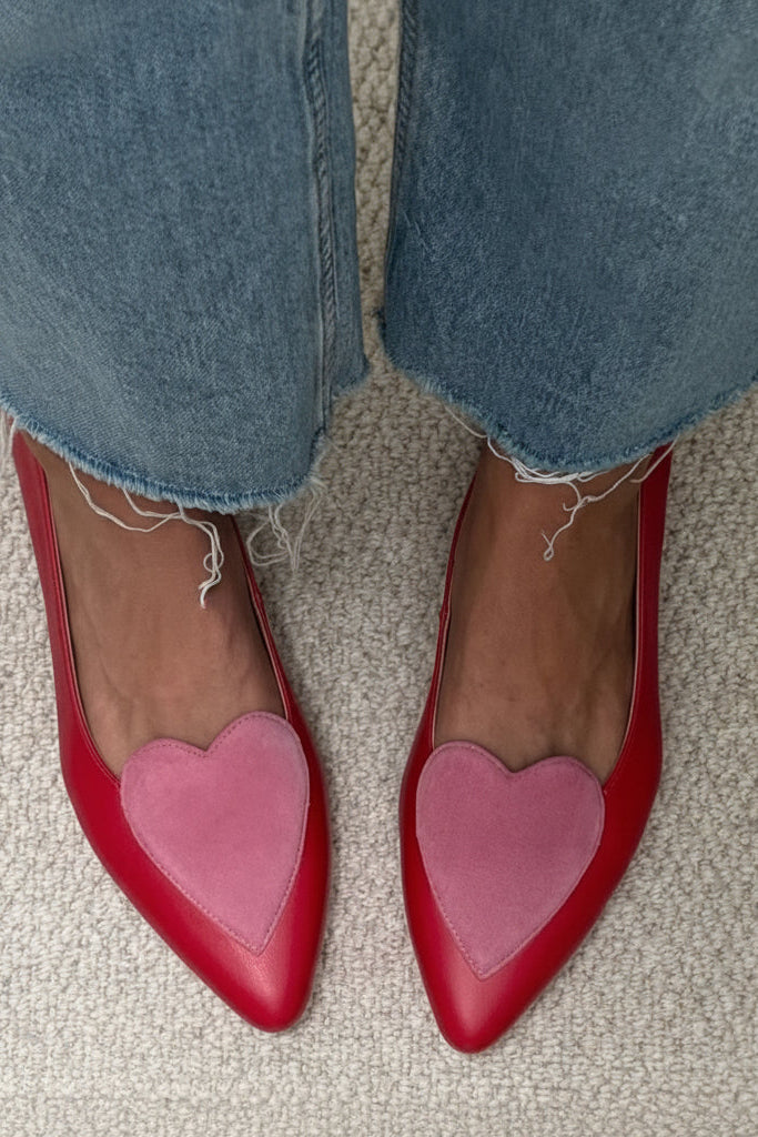 Color Block Pointed Toe Heart Detail Slip-On Casual Flats [Pre Order]