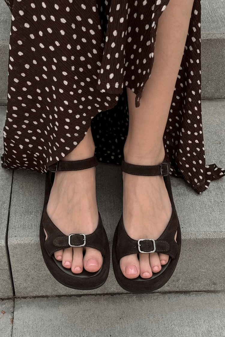 Vintage Suede Buckled Double Strap Open Toe Comfort Sandals
