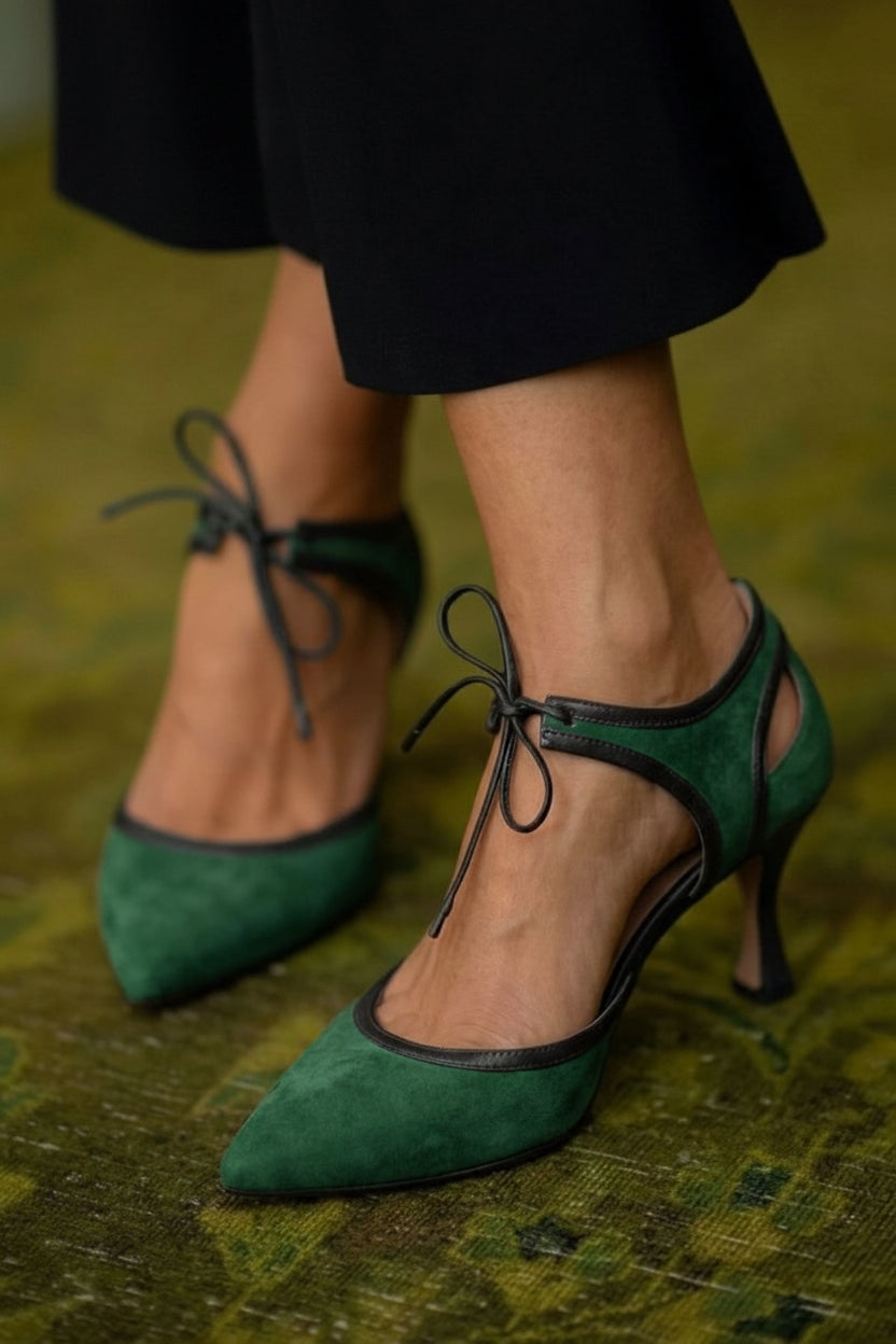 Faux Suede Two-Tone Pointed Toe Bow Tie Kitten Heels