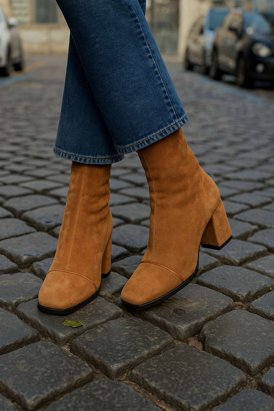 Elegant Suede Block Heel Round Toe Ankle Boots