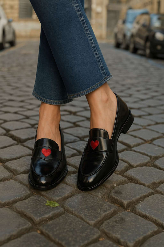 Trendy Black Patent Leather Heart Detail Classic Round Toe Loafers