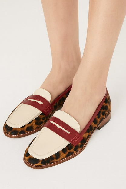Leather Strap Pointed Toe Loafers [Pre Order]
