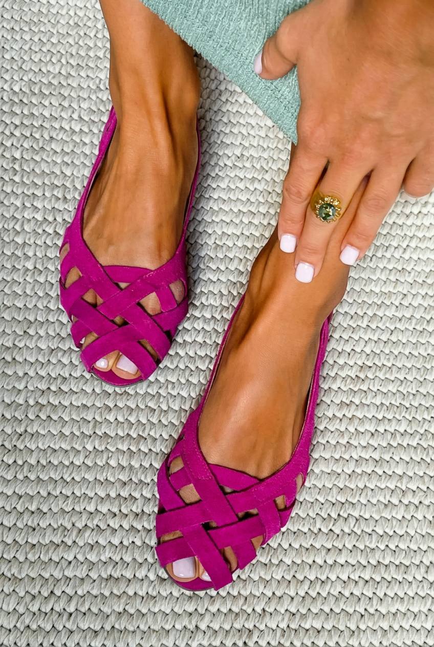 Woven Crisscross Peep Toe Flat Sandals